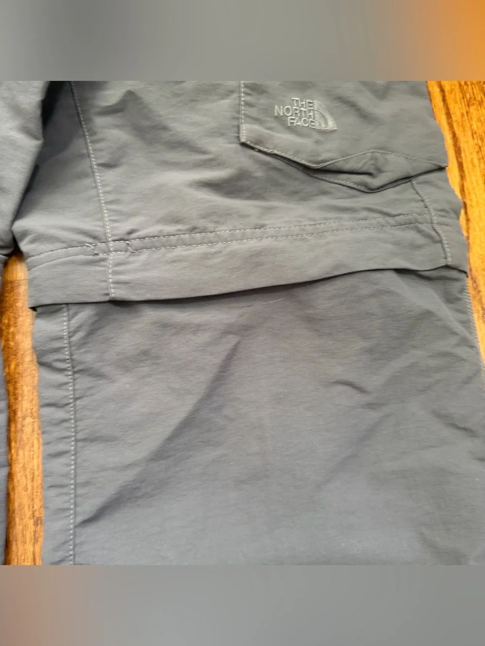 The North Face Gray Men's Activewear Outdoor Pant/Short Size 32